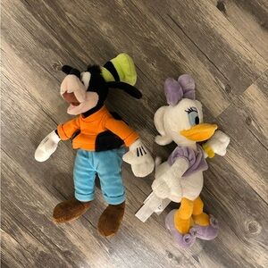 DISNEY - Goofy and Daisy Duck